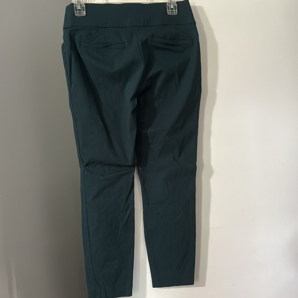 Two Maurice’s Bengaline capris small - Picture 8 of 8